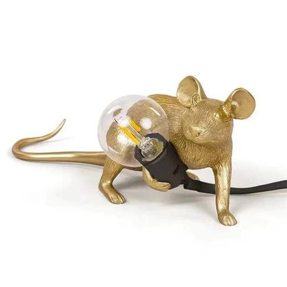 L'Explorateur Curieux – Une Lampe Souris Ludique
