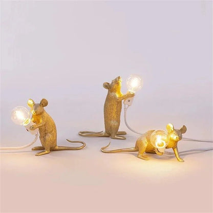 L'Explorateur Curieux – Une Lampe Souris Ludique