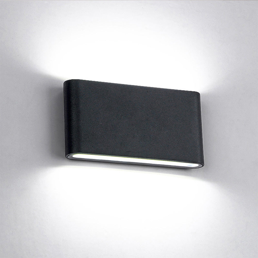 Lumière extérieure moderne étanche orientable haut-bas
