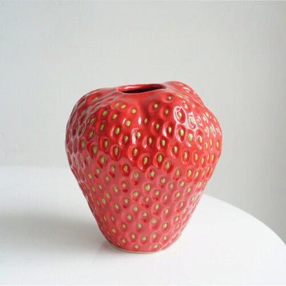 Vase décoratif en forme de fraise en céramique