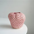 Vase décoratif en forme de fraise en céramique