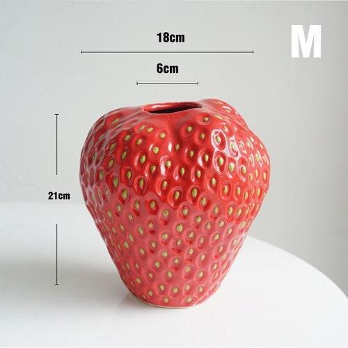 Vase décoratif en forme de fraise en céramique