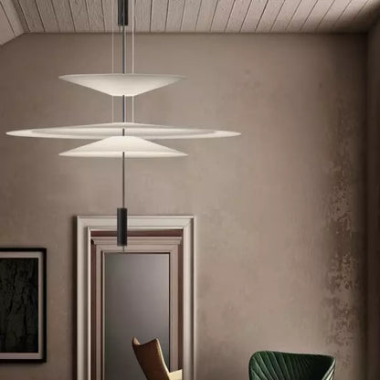 Lampe suspendue sculpturale à plusieurs couches