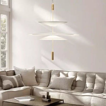 Lampe suspendue sculpturale à plusieurs couches