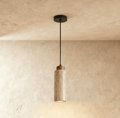 Suspension fine en bois et travertin