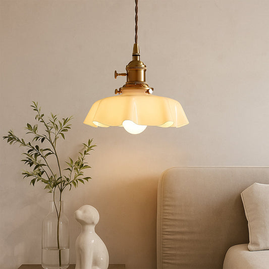 Suspension en verre festonné française Coquille
