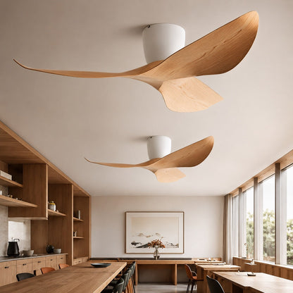Ventilateur de plafond à pales sculptées