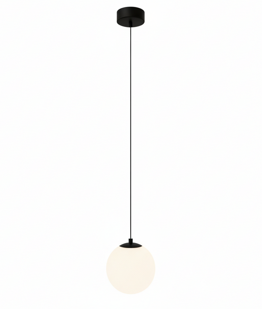 Suspension globe en verre opale nordique Solvara