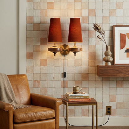 Applique murale enfichable en noyer et laiton