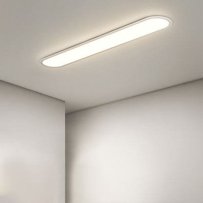 Plafonnier ovale minimaliste en métal Ovalis