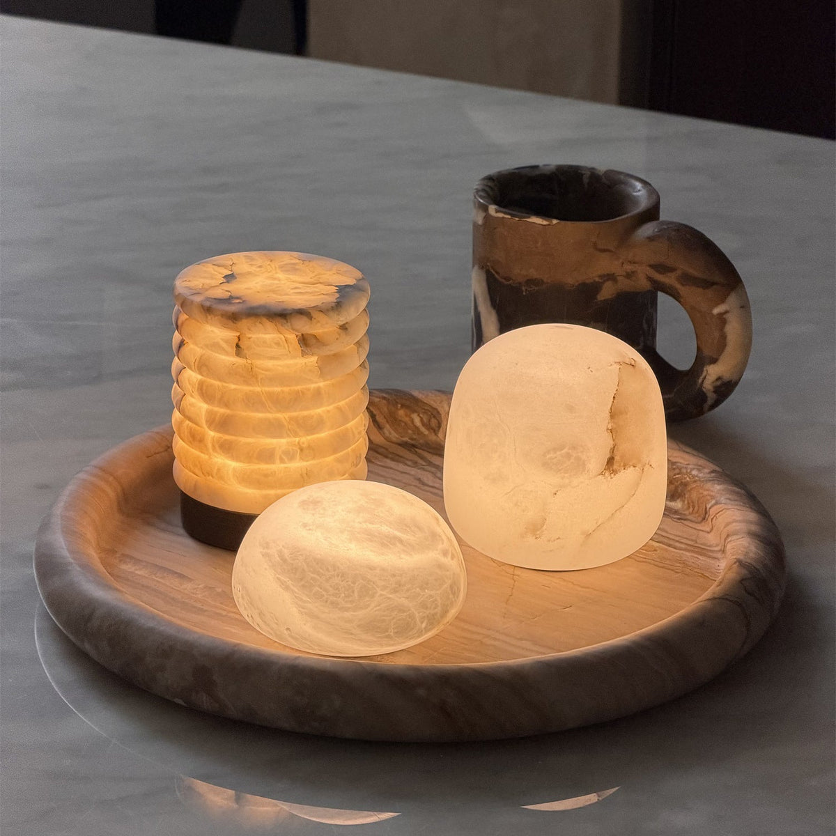 Lampe de table minimaliste en albâtre Alvane