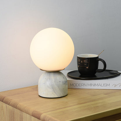 Lampe de table minimaliste en marbre Ulvane