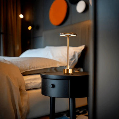 Lampe de table minimaliste en aluminium Korvath