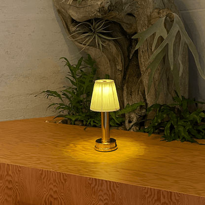 Lampe de table Lumelle minimaliste en tissu, sans fil
