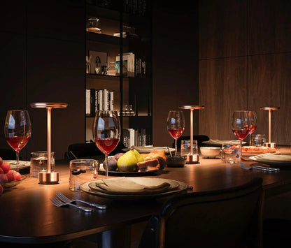 Lampe de table minimaliste en aluminium Korvath