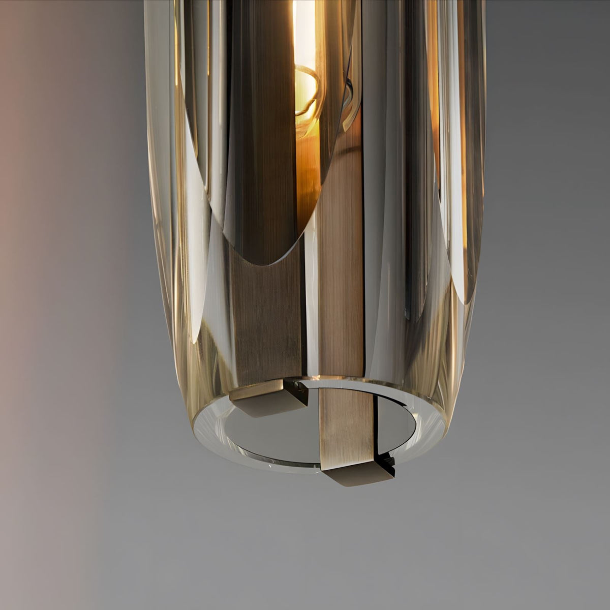 Suspension avec tige en cristal et finition en laiton