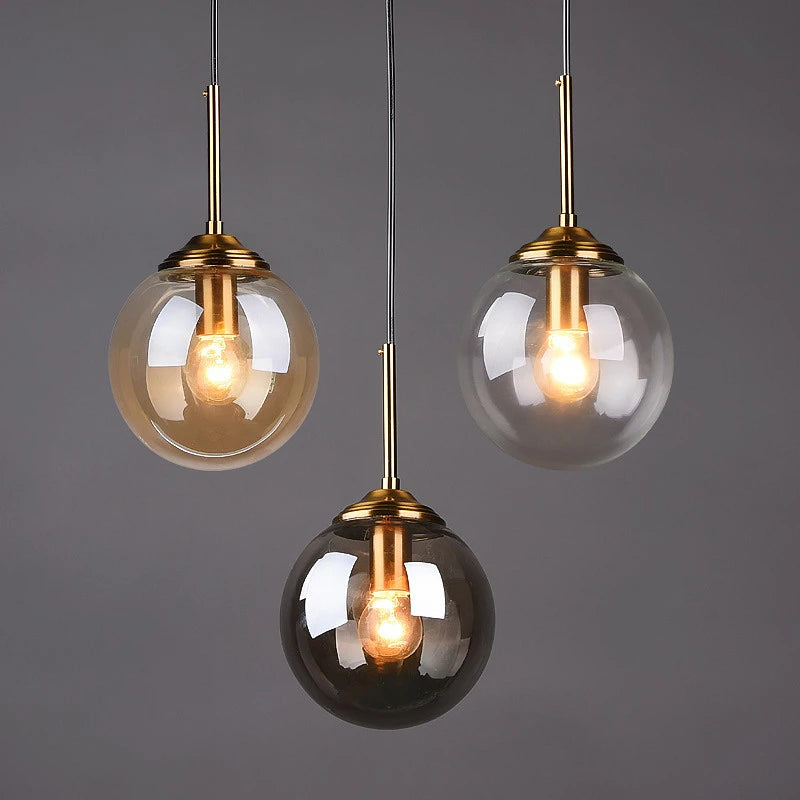 Suspension Orbelle Art déco en laiton et verre, globe