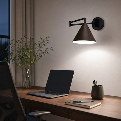 Applique murale Linnoro à bras pivotant, effet bois, style scandinave