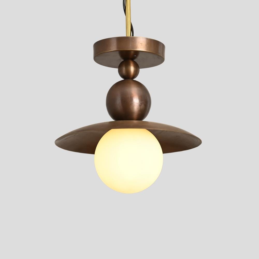 Plafonnier semi-encastré globe en laiton de style mid-century Seravin