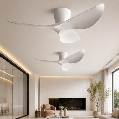 Ventilateur de plafond à pales sculptées