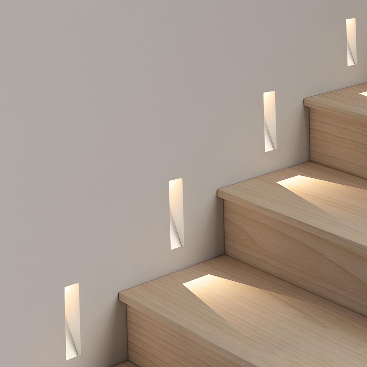 Éclairage d’escalier encastré minimaliste en aluminium Nichelle