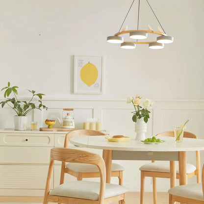 Lustre rond en bois avec oiseaux