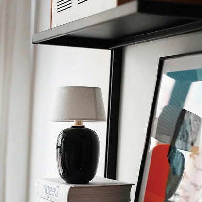 Lampe de table scandinave Halvorn en céramique