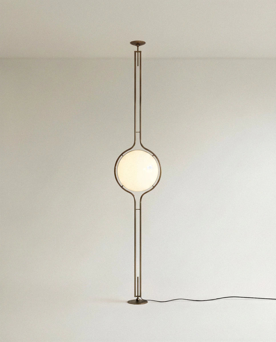 Lampadaire du sol au plafond en métal Pelvaro au style du milieu du siècle
