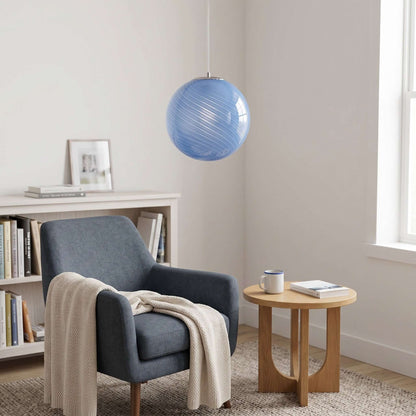 Suspension en forme de globe en verre torsadé