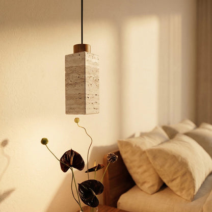 Suspension fine en bois et travertin