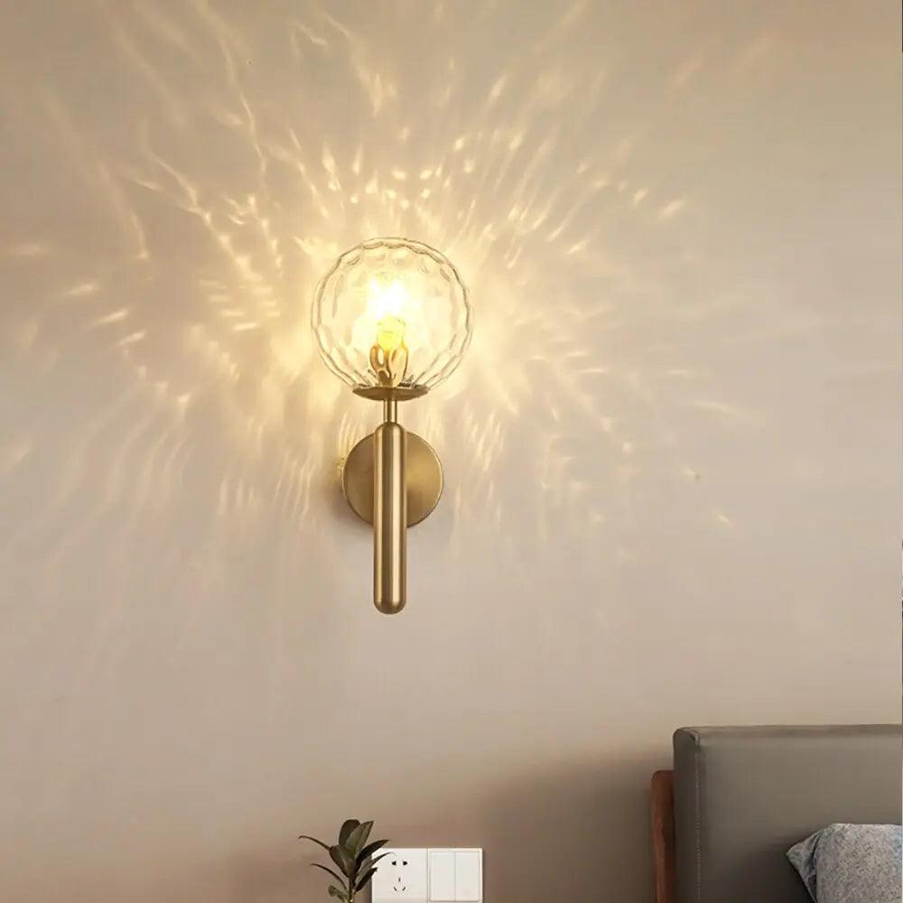 Applique murale moderne Ophira à globe en verre