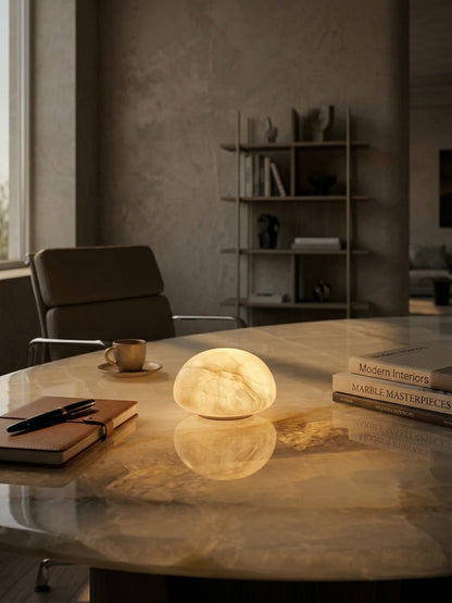 Lampe de table minimaliste en albâtre Alvane