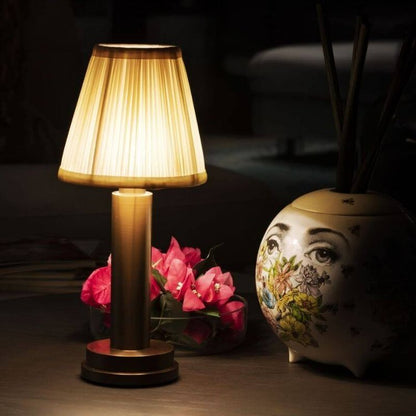 Lampe de table Lumelle minimaliste en tissu, sans fil