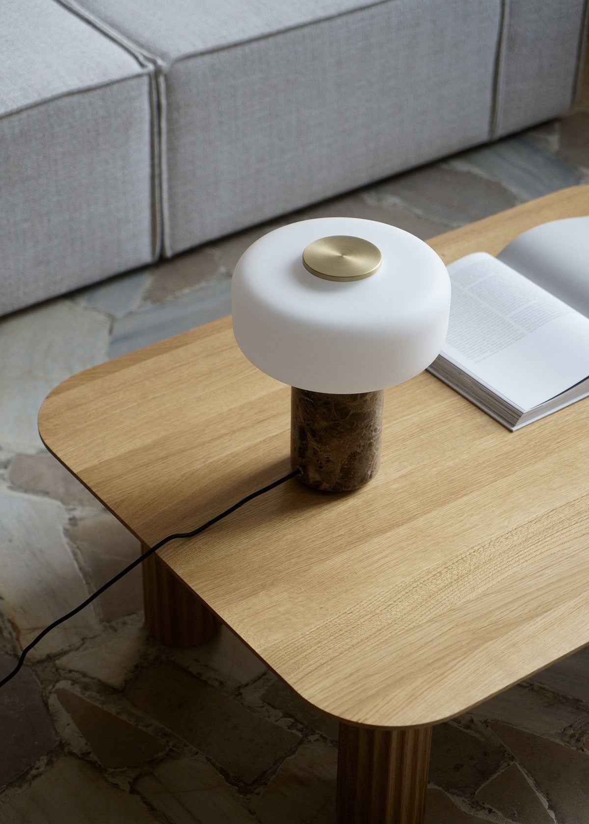 Lampe de table nordique en marbre Wintero