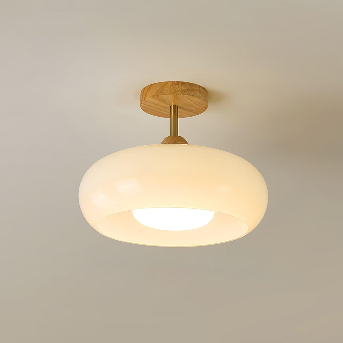 Plafonnier ovale en bois et verre