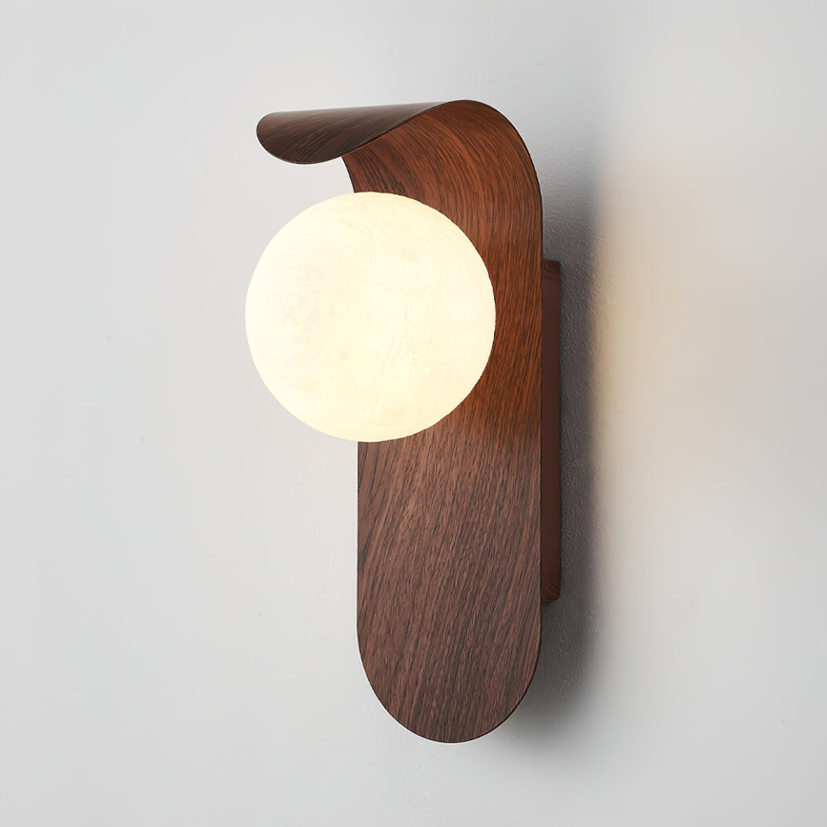 Applique murale globe minimaliste en bois Velmara