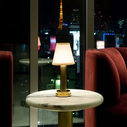 Lampe de table Lumelle minimaliste en tissu, sans fil