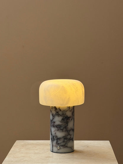 Lampe de table Wabi-Sabi en travertin Brenvale