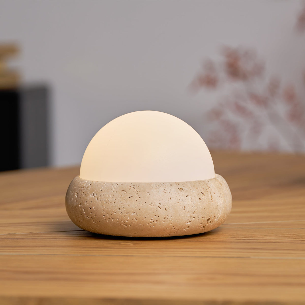 Lampe de table Wabi-Sabi en travertin Orlando