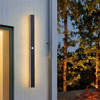 Applique murale extérieure Veldrin minimaliste et fine en métal noir