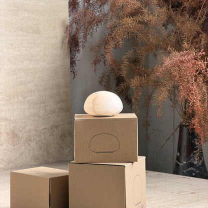 Lampe de table minimaliste en albâtre Alvane