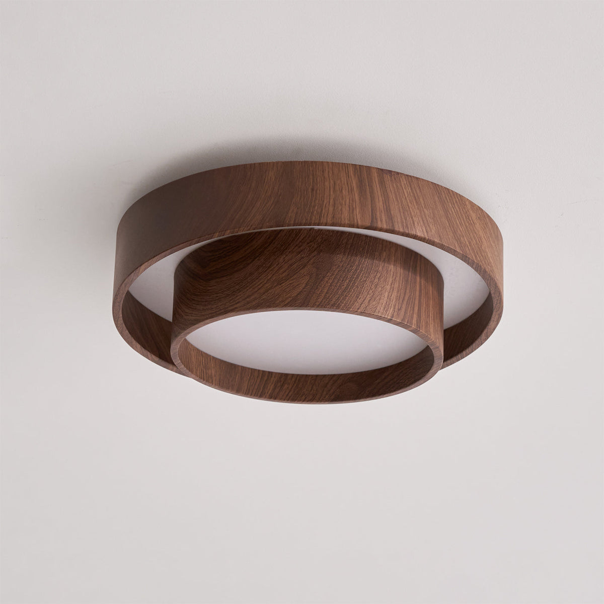 Plafonnier en spirale avec anneau couleur noyer
