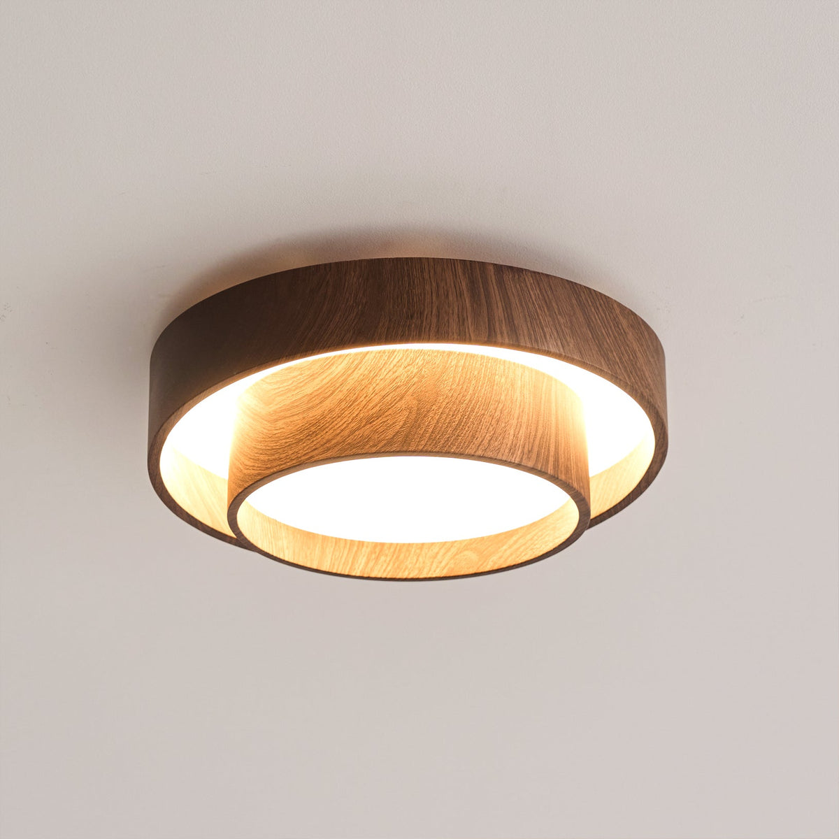 Plafonnier en spirale avec anneau couleur noyer