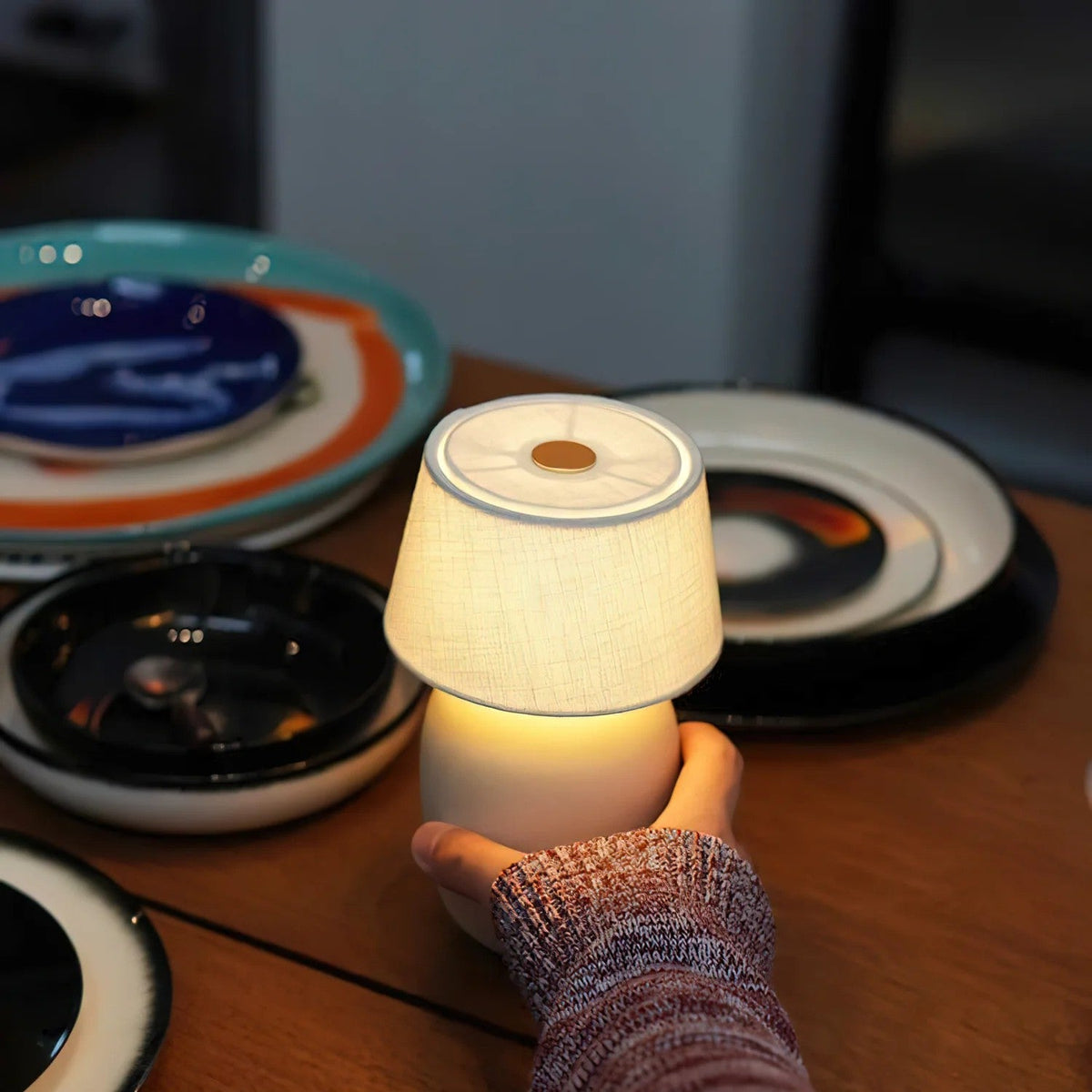 Lampe de table scandinave Halvorn en céramique