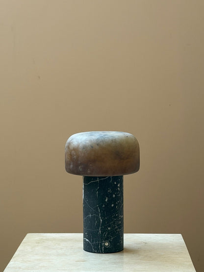 Lampe de table Wabi-Sabi en travertin Brenvale