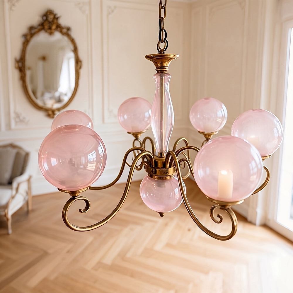 Lustre globe en laiton sculpté
