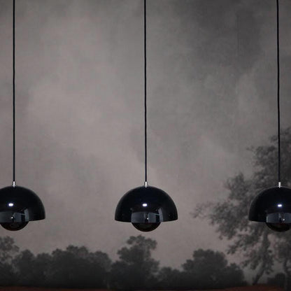 Suspension métallique à deux dômes