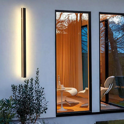 Applique murale extérieure Veldrin minimaliste et fine en métal noir