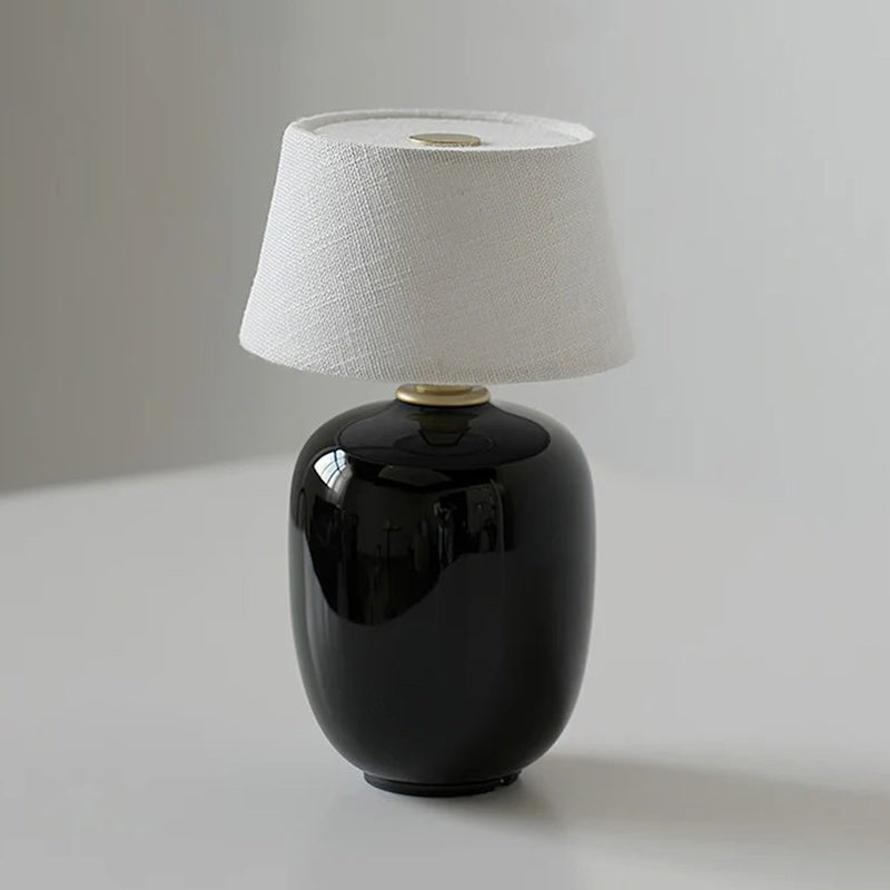 Lampe de table scandinave Halvorn en céramique