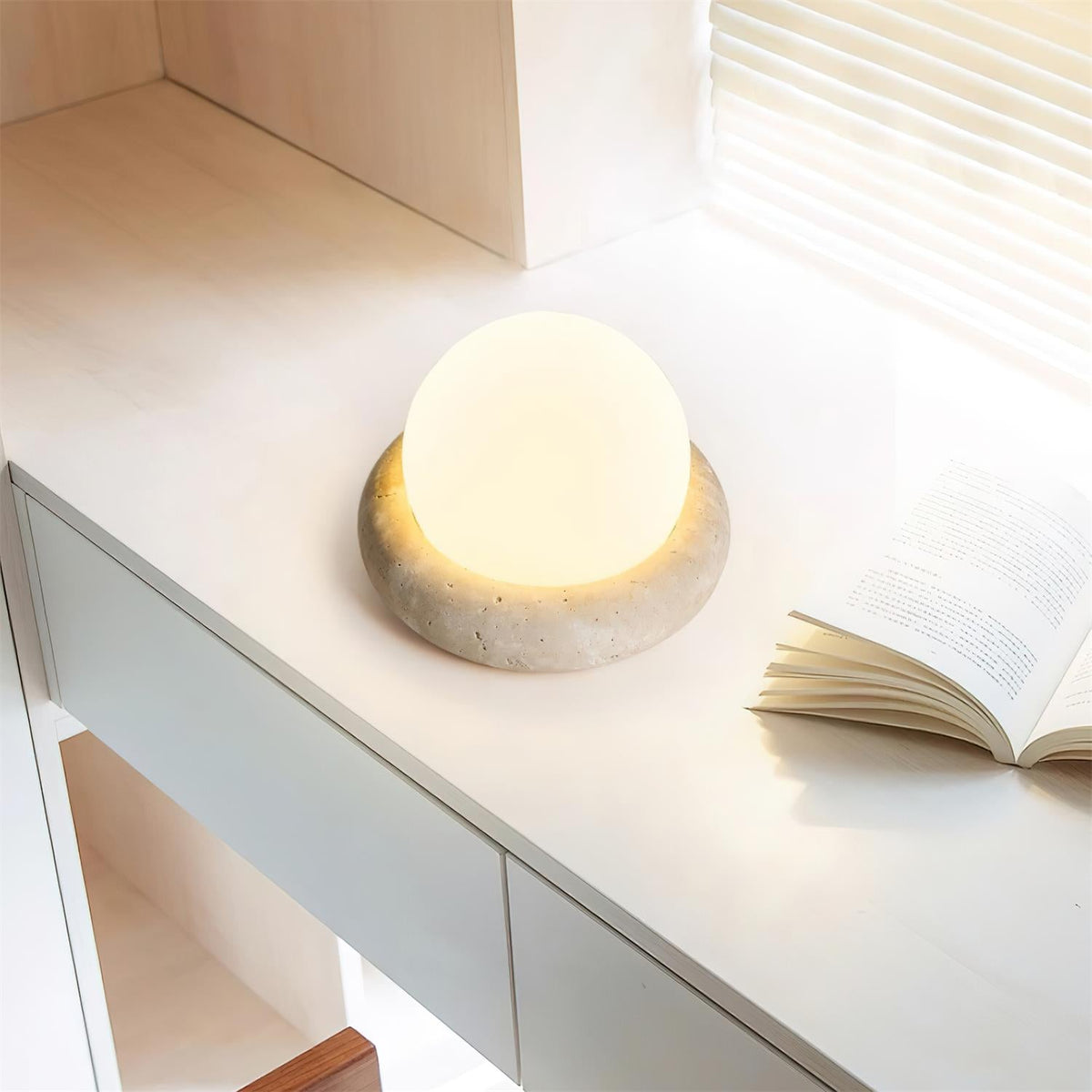 Lampe de table Wabi-Sabi en travertin Orlando